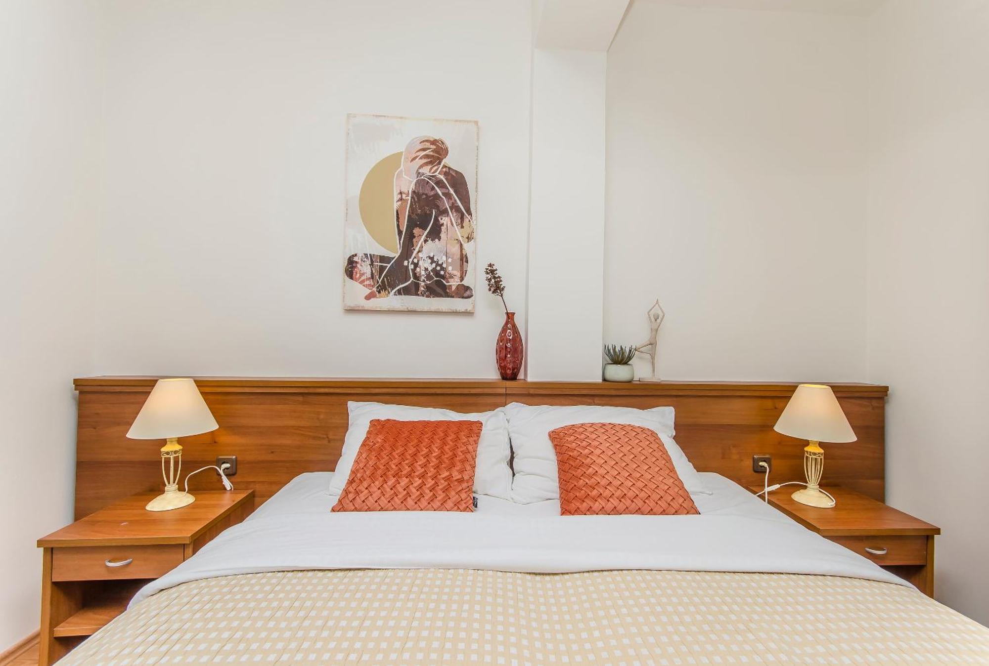 House Hotel Plava Laguna Тисно Екстериор снимка